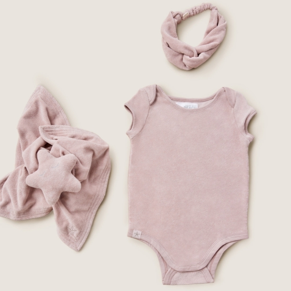 New! Barefoot Dreams CozyTerry Onesie Baby Bundle Bodysuit Headband Blanket Set